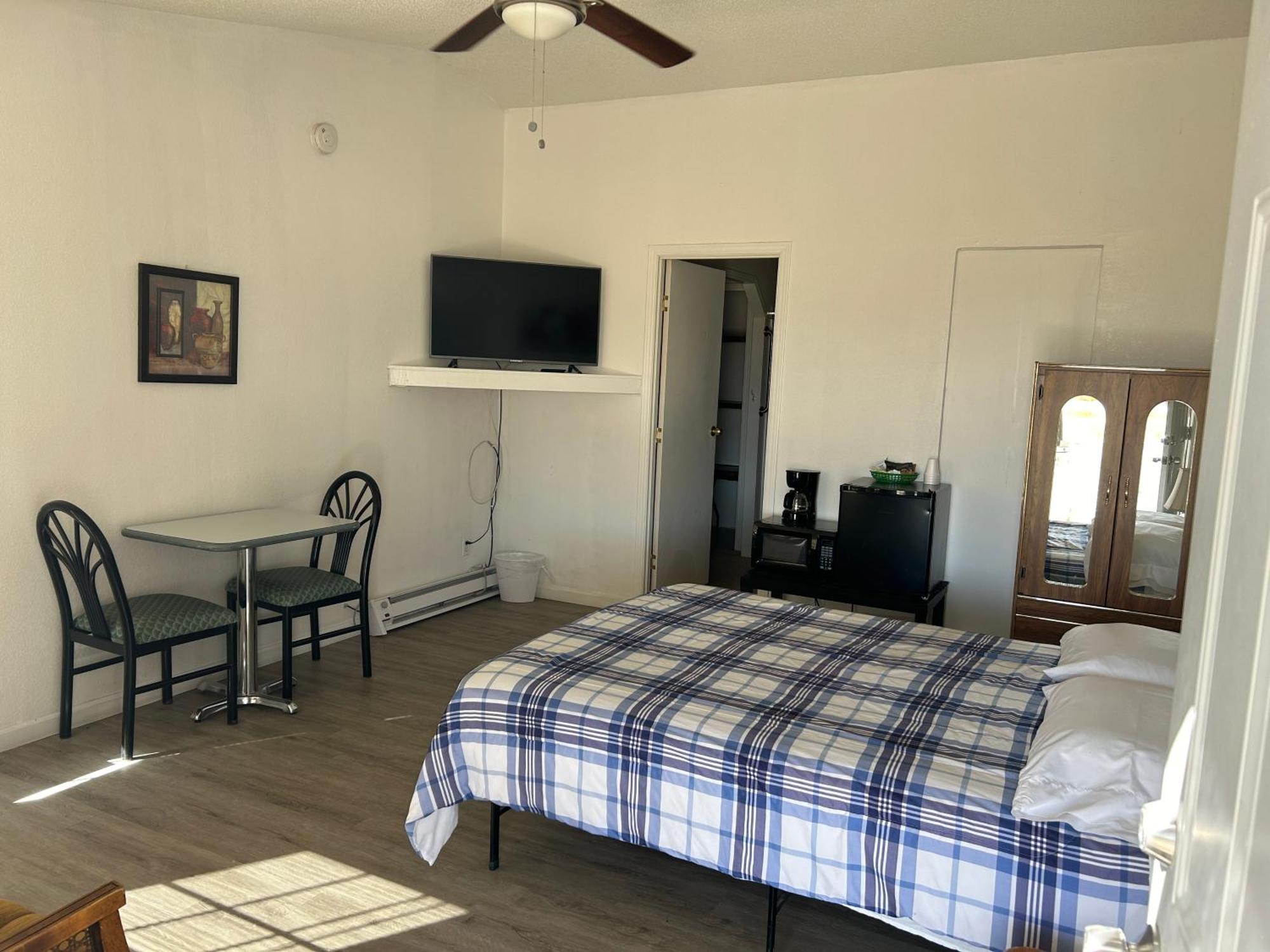 K7 Bed And Breakfast Pahrump Exterior photo